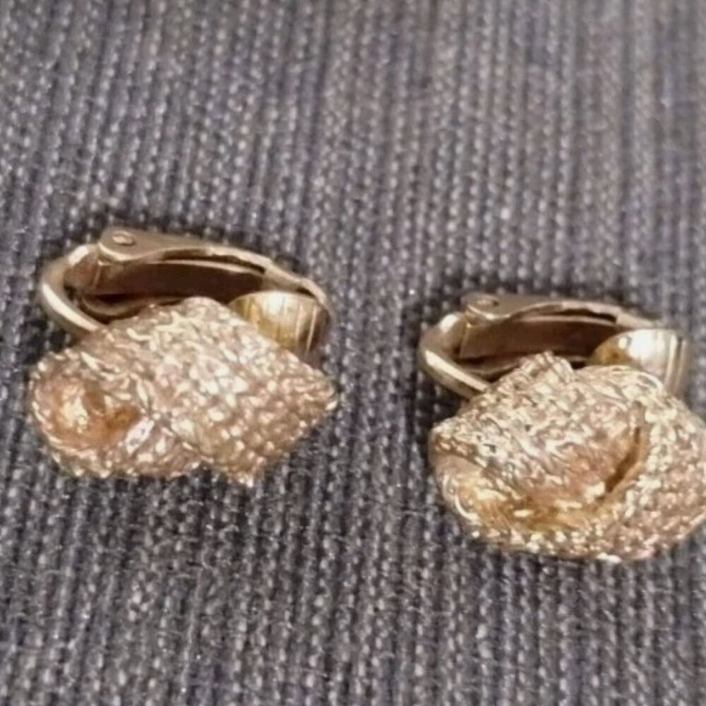 Vintage Christian Dior Knot Gold Tone Clip-On Earrings ~ Signed - Picture 3 of 5